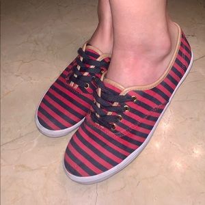 TOMMY HILFIGER SNEAKERS